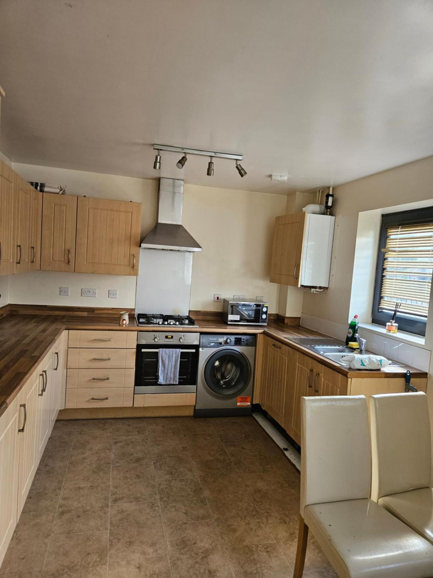 Broughton Comfy Den- Free Wifi, Netflix And Parking Available! Apartamento Milton Keynes Exterior foto